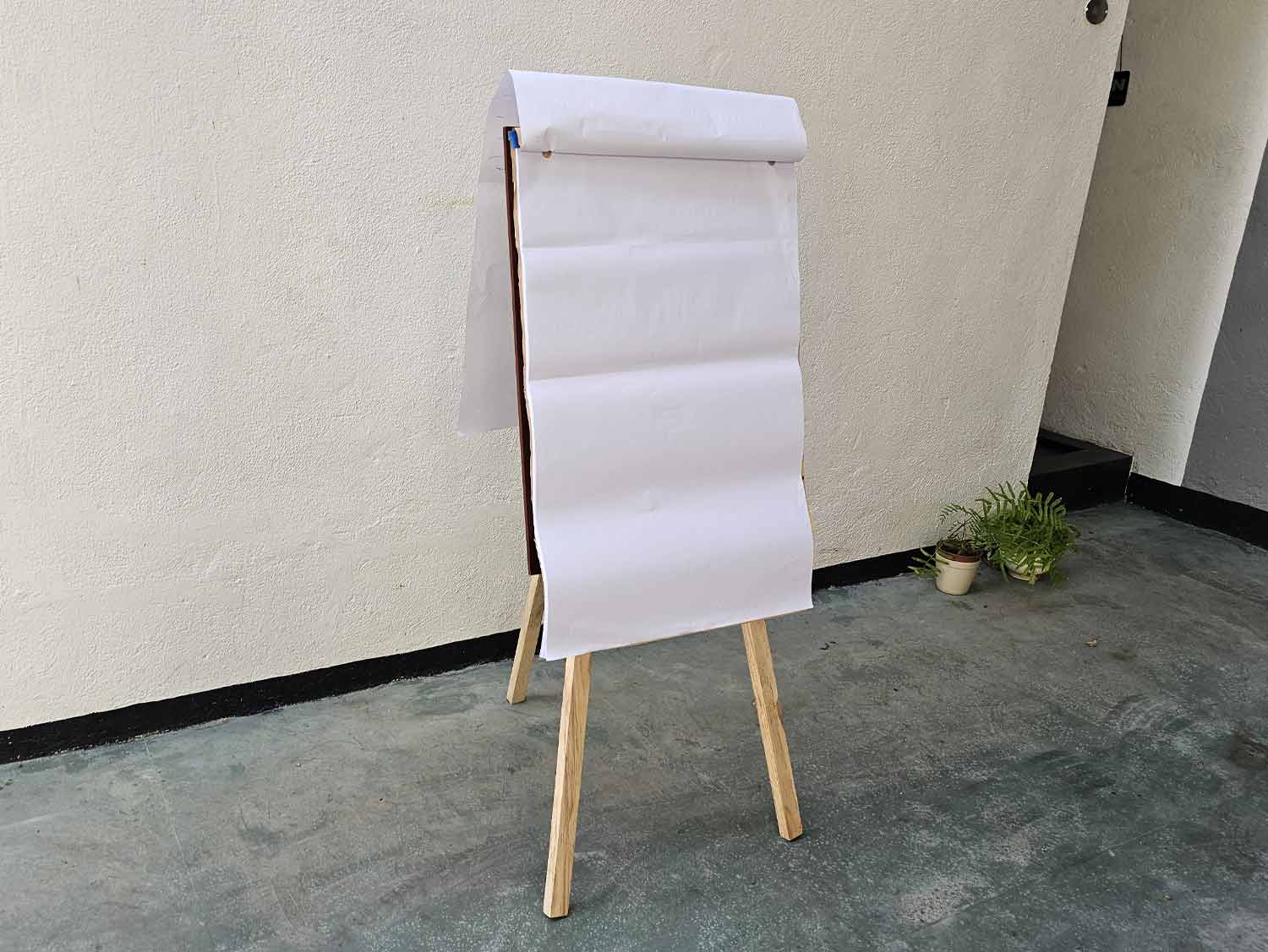 Adjustable and Portable Wooden Easel Stand for Creatives